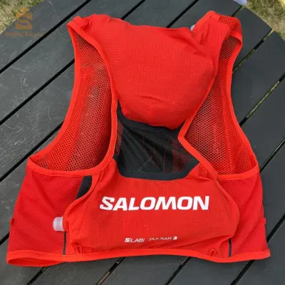 Vêtements et chaussures de sport 