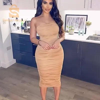 فساتين 