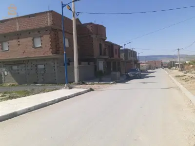 للبيع فلل سكنية عدد الغرف5 12 تبسة