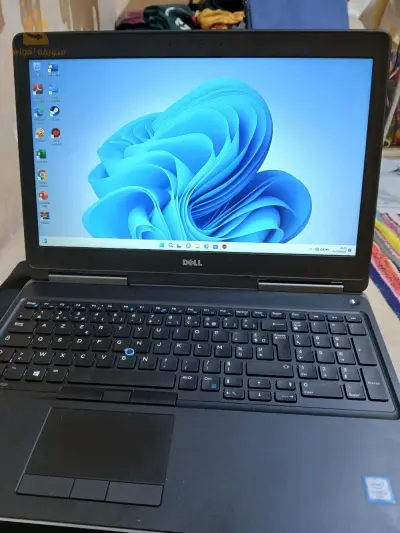 Laptop 