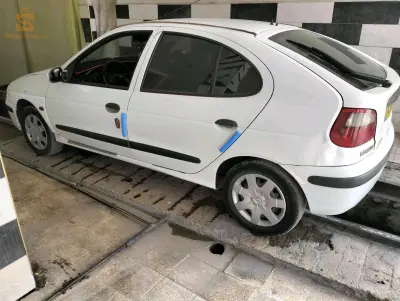 رينو Megane 2001 40 خنشلة