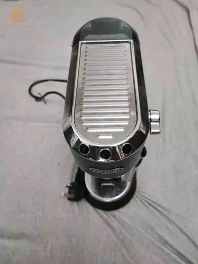Stoves, ovens and microwaves