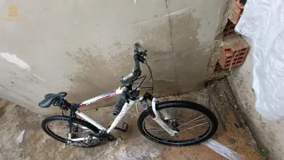 bicycles 