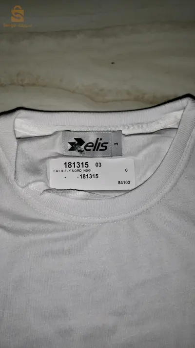Hauts et T-shirts 