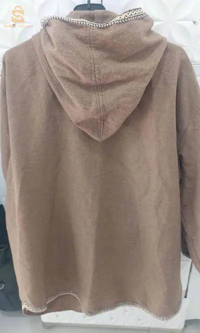 معاطف و جاكيتات 