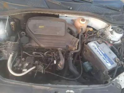 Renault Clio 2 2003 10 BOUIRA