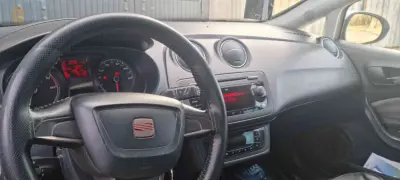 سيات Ibiza 2012 2 شلف