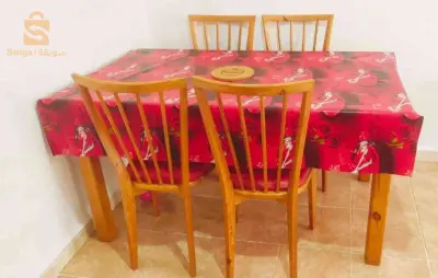 table 4 chaises bois hêtre