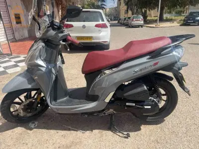 La 200 toute neuve