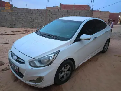 هونداي Accent 2013 1  ادرار