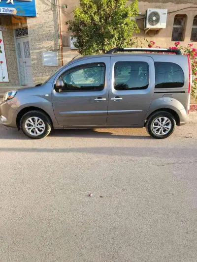 Renault Kangoo 2021 8 BECHAR
