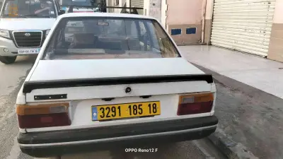 رينو R 9 1985 18 جيجل