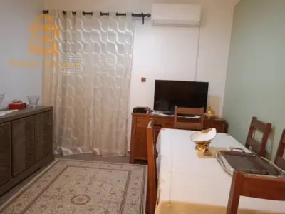 f3 لبيع اطلالة رائعة على البحر كل المرافق قريبة(avec lèvre de franxe)