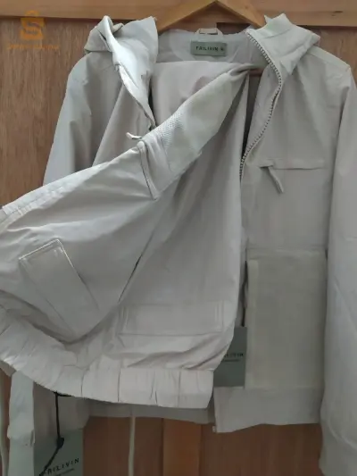 ensemble virlvin beige taille M