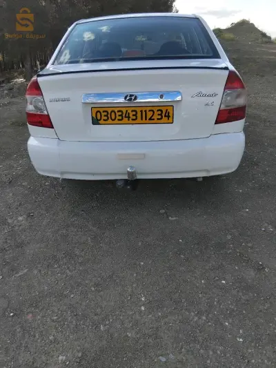 Hyundai Accent 2012 34 BORDJ BOU ARRERIDJ