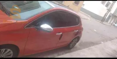 بيجو 208 2015 31 وهران