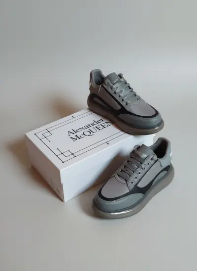 حذاء شتوي فخم 💯✨Chaussures Alexander McQueen 🔥التوصيل مجاني و الدفع عند الإستلام.🌹💫