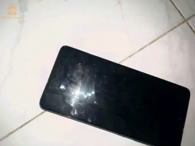 هاتف