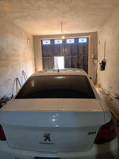 Peugeot 301 5 BATNA