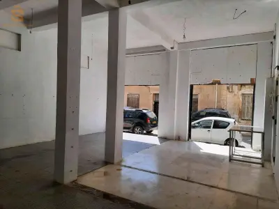 كراء محل تجاري حي لاكولون عنابة