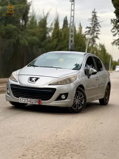 Peugeot 207 2012 9 BLIDA