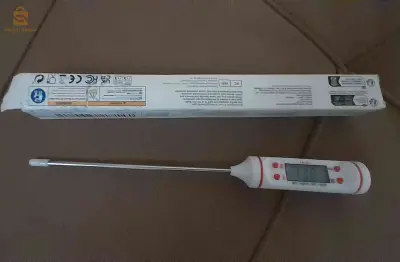 طارد ومروض  الكلاب والقطط
ميزان ذكي محمول
فرشاة كهربائية
pied à coulisses 
ثرمومتر حراري
عدسات مكبرة