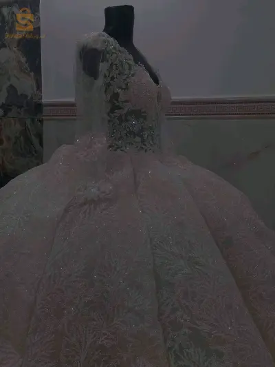 فستان زفاف /روب بلونش