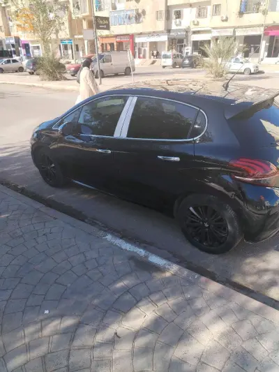 بيجو 208 2016 31 وهران