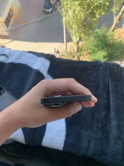 iPhone 14