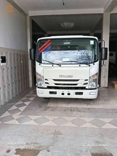 isuzu super jambo 71