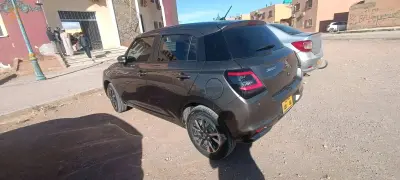 سوزوكي Swift 2025 8 بشار
