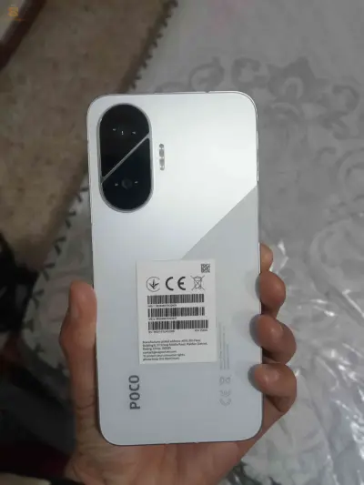 poco f7