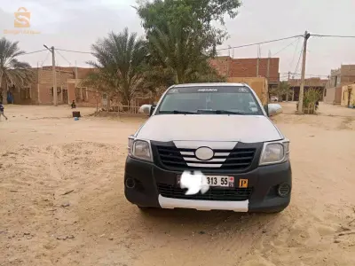 تويوتا Hilux 2013 55 توقرت