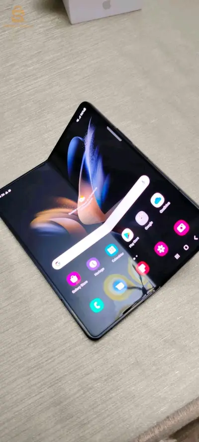 GALAXY Z FOLD 4