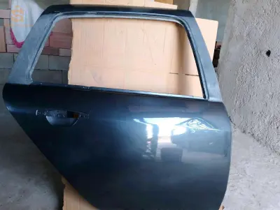 باب خلفية جهة الپاصاجي