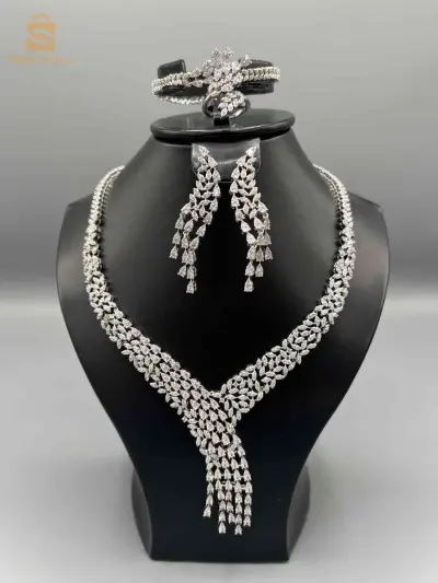 Parure zircon 4 pièces