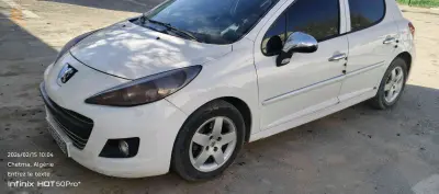 بيجو 207 2012 7 بسكرة
