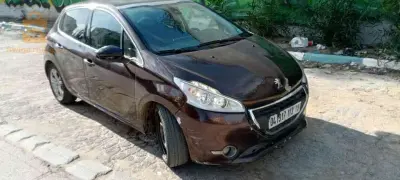 بيجو 208 2013 16 الجزائر