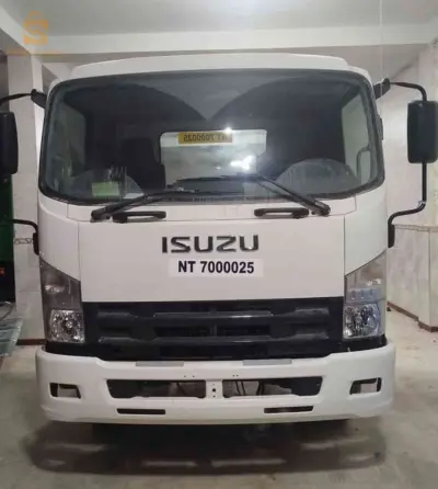 Isuzu FTR 12tn japon