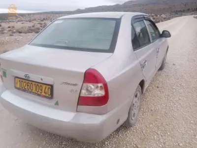 Hyundai Accent 2009 40 KHENCHELA