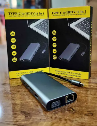 Adaptateur HUB 11 en 1 USB-C to HDMI + RJ45 + Type-C + SD + MICRO SD + 4 * USB 3.0 + AUDIO + VGA