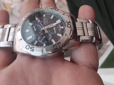 FESTINA