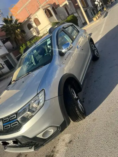 داسيا Sandero 2023 4 ام البواقي
