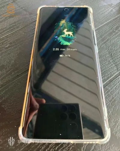 honor x50/ 
ram12/256/
avec chargeur 
5g