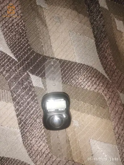 سابحة الكترونية