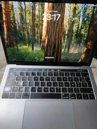 macbook pro très bon état