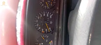 Mercedes 124 1989 36 EL TARF