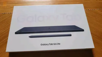 Samsung galaxy tab s6 lite jamais utilisé