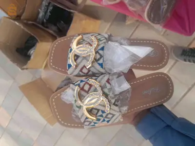 كلاكات gucci نسائية