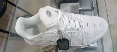 tn white white